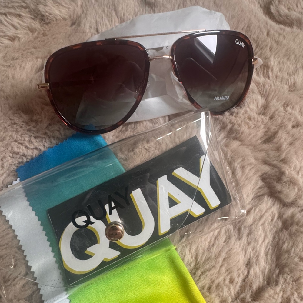 Quay Polarized Aviator sunglasses